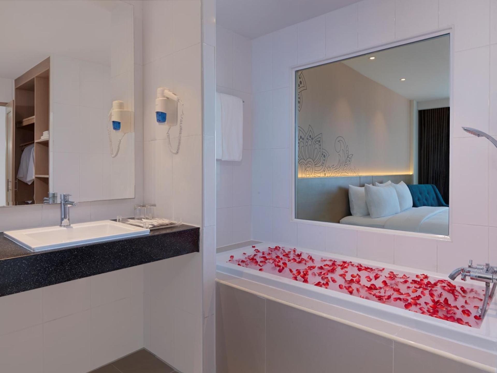 Habitación Club Executive con vistas al mar
